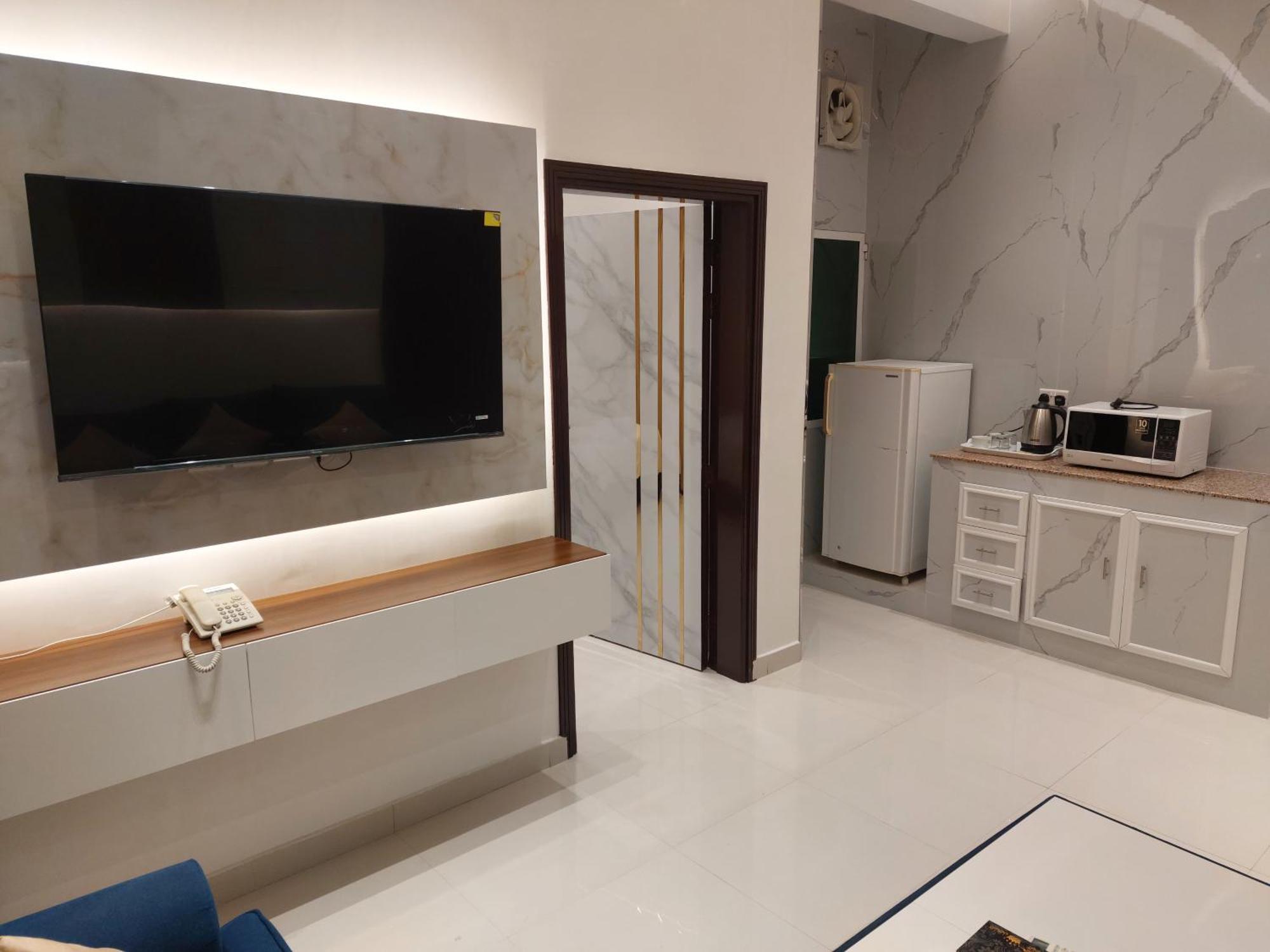Mabahj Garnatha Hotels Sohar Bagian luar foto