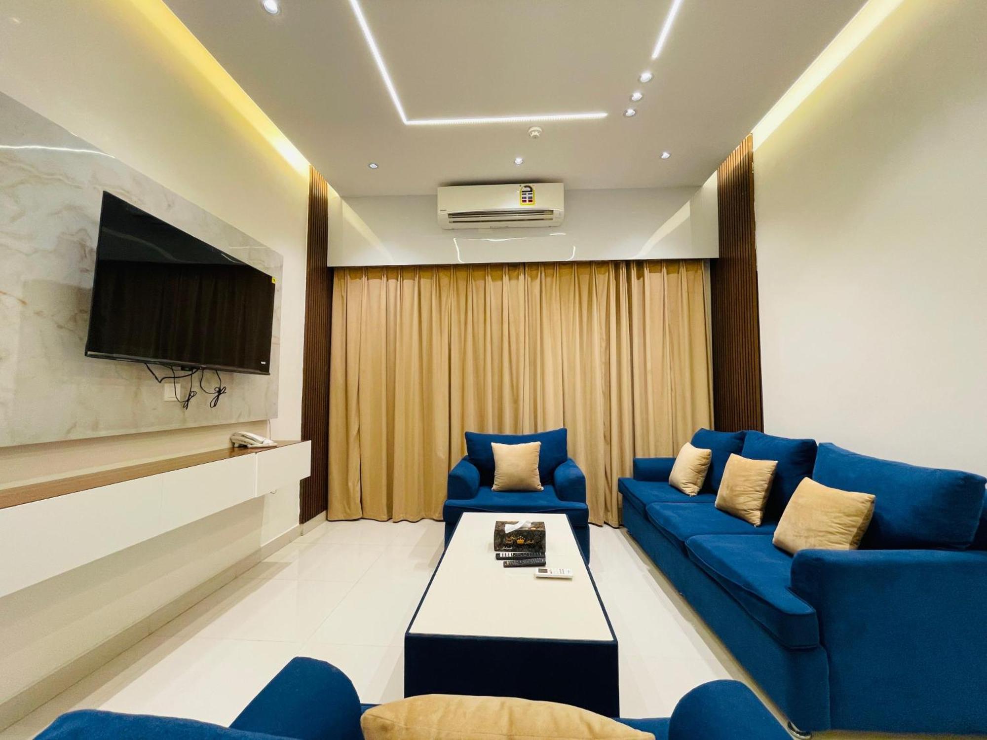 Mabahj Garnatha Hotels Sohar Bagian luar foto