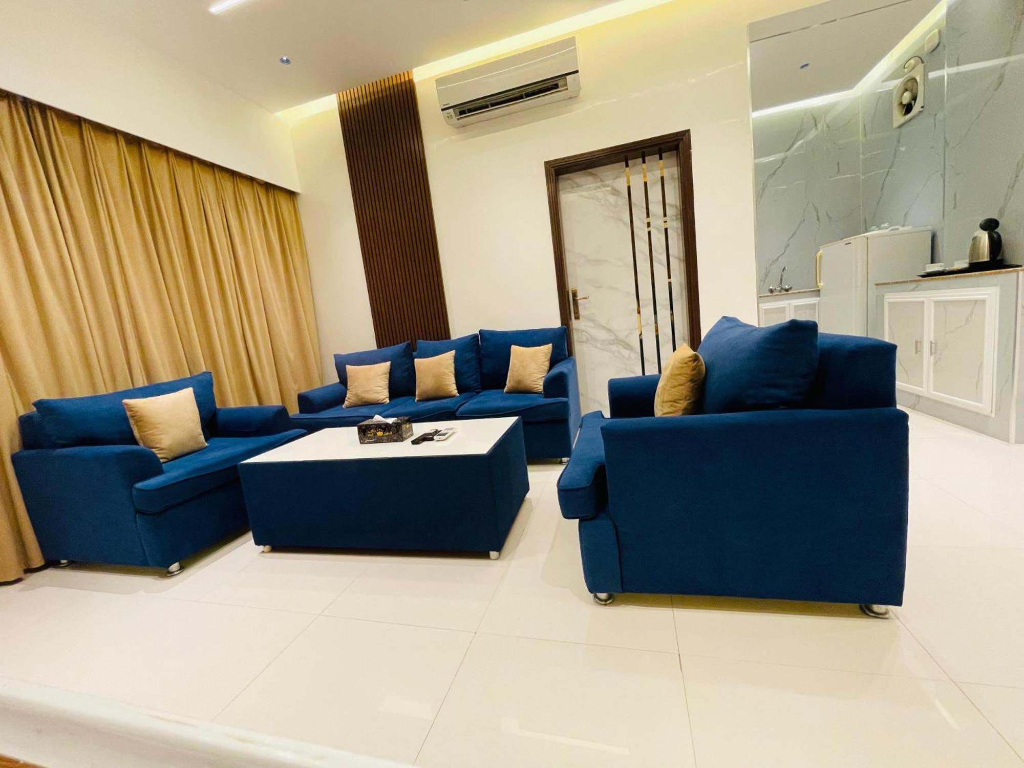 Mabahj Garnatha Hotels Sohar Bagian luar foto